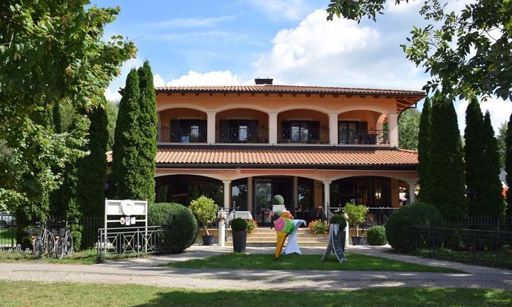 Villa Romantica